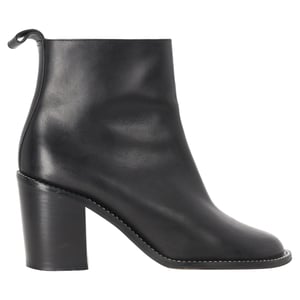 Givenchy Kettenlink Accent Enkellaarsjes in Zwart Leer