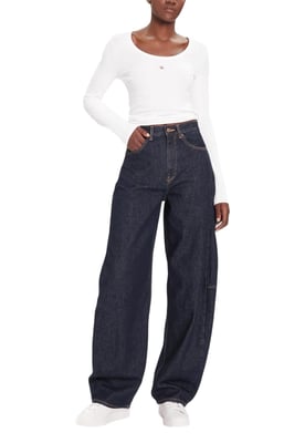 Rechtafsnijdende Donker Gewassen Jeans