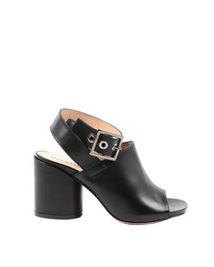 Leren Gesp Sandalen Middenhoge Hak Stijl