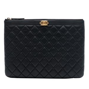Tweedekans Medium Gequilt Caviar Boy O Case Clutch