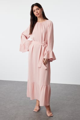Roze maxi-jurken voor dames in effen kleuren, casual, relaxed en bescheiden stijl.