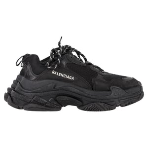 Balenciaga Triple S sneakers in zwart polyester