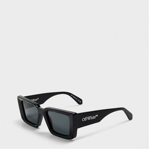 Accessoires Off White Savannah Vierkante Volle Rand Zonnebril in Zwart/Donkergrijs