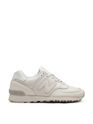 576 Gemaakt in het VK, eigentijdse luxe sneakers