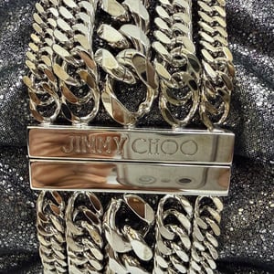 Jimmy Choo Chandra Chain Clutch Bag in zwart glanzend leer
