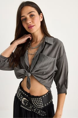 Gestructureerde Gestreepte Crop Shirt met Knopsluiting en Zak