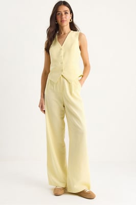 V-hals Vest en Wijde Pantalon Twee-delige Coord Set
