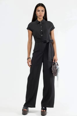 Bredelijne Overhemdkraag Jumpsuit met Knopen
