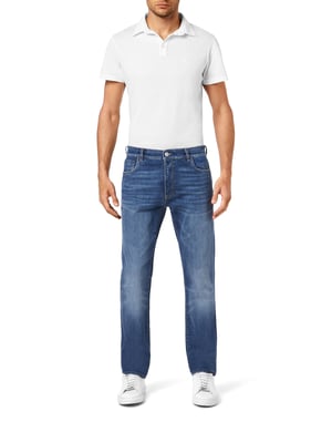Jeans Recht Model