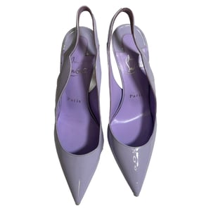 Christian Louboutin Hot Chick 100 Slingback Pumps in Paars Glanzend Leder