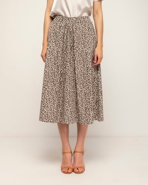 Uitlopende rok met dierenprint, zakken en een elastische taille