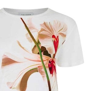 Ted Baker Dames/Dames Bloem Slim T-shirt (Naakt Roze)