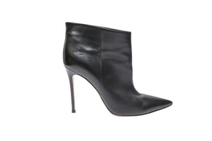 Gianvito Rossi Rits Enkellaarsjes in Zwart Leer