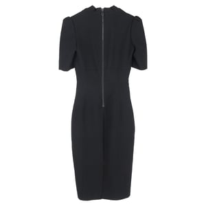 Burberry midi-jurk met V-hals en korte mouwen in zwart polyester