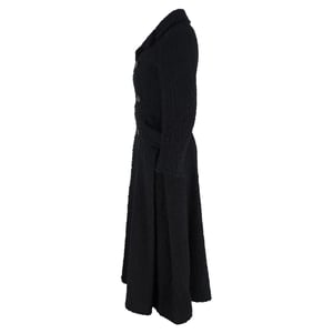 Comme des Garçons lange bouclé-jas met dubbele rij knopen van zwarte wol