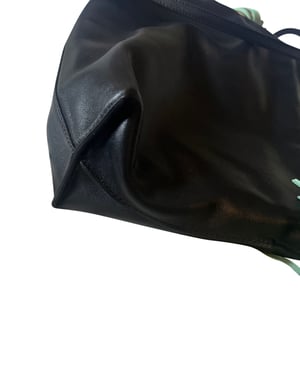 Loewe Flamenco Clutch Bag met Tassel in Zwart Kalfsleer