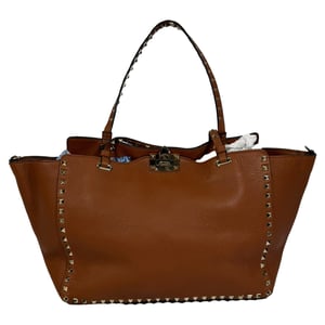Valentino Light Cuir Rockstud Trapeze Tote in Bruin Leer