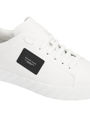 Lo-Top Sneakers Placca
