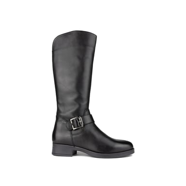 Buckle boots
