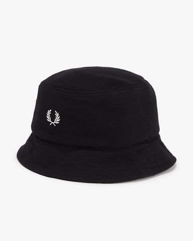 Winkel Voor Fred Perry Pique Katoenen Zwarte Bucket Hoeden