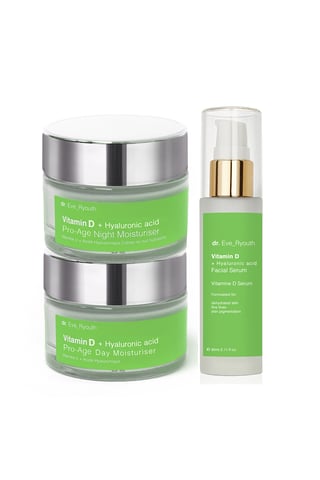 Vitamine D + Hyaluronzuur Pro-Age Night Moisturizer 50ml+ Vitamine D + Hyaluronzuur Pro-Age Day Moisturizer 50ml + Vitamine D + Hyaluronzuur Pro-Age Serum 60ml