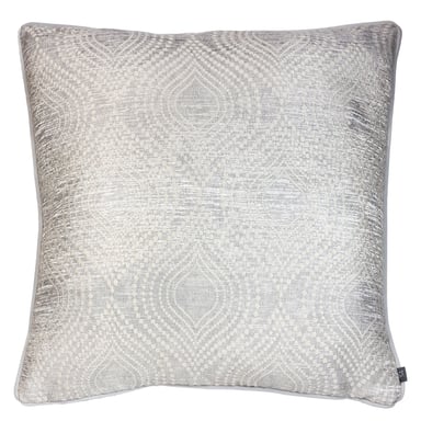 Prestigious Textiles Radiance Geknoopte Kussen met Franje en Veerkussen
