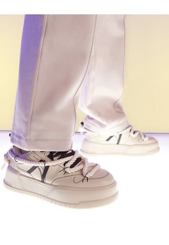 ASOS DESIGN chunky trainers in beige with black contrast details-White
