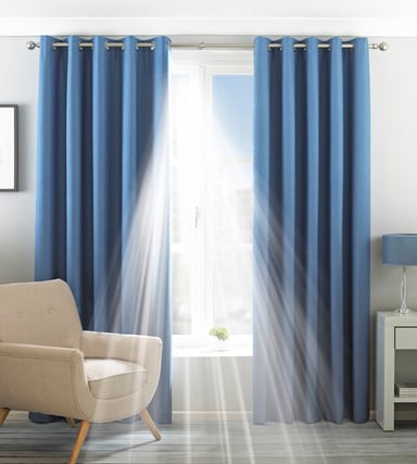 Twilight Zwarte Oudterende Grommet Gordijnen in Denim