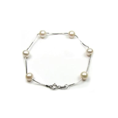 Armband met witte zoetwaterparels