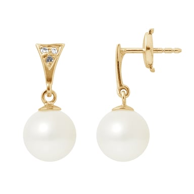 Oorbellen van 750/1000 geelgoud met witte zoetwaterparels en diamanten.