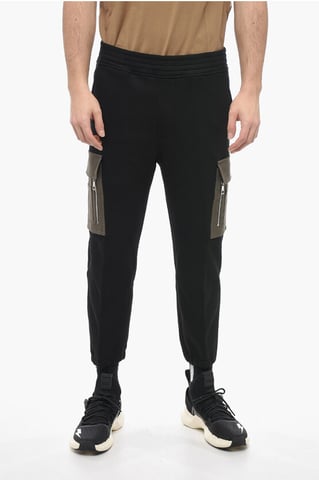 Geborstelde katoenen cargo-joggingbroek met contrasterende zakken in zwart