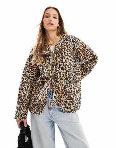 ASOS DESIGN vadderad djurjacka