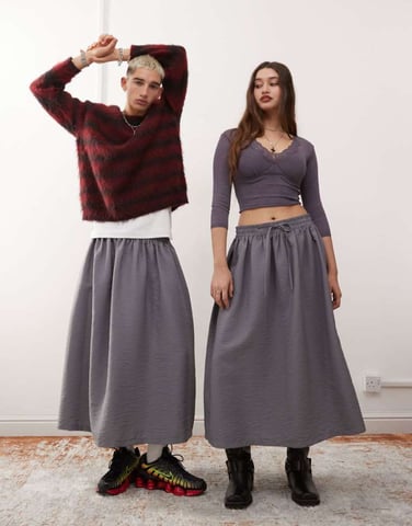Återvunnen vintage unisex nylonskjorta i kolgrå