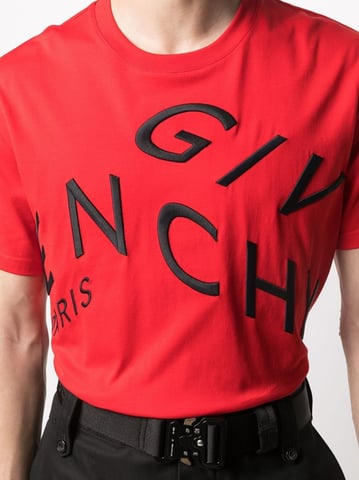 Oversized rood T-shirt met gebroken, geborduurd logo van Givenchy
