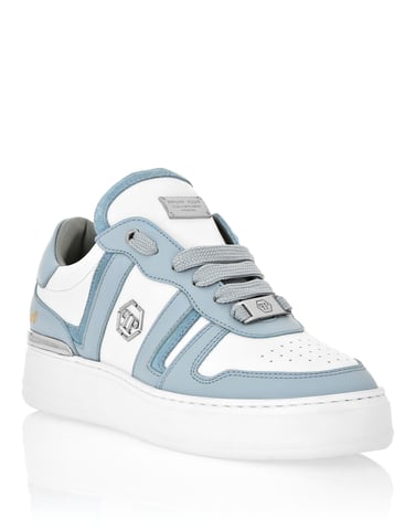 Lo-Top Sneakers