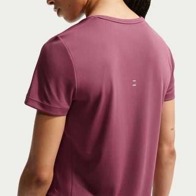 Nike Swoosh Dri-FIT-shirt voor dames (Roze rook)