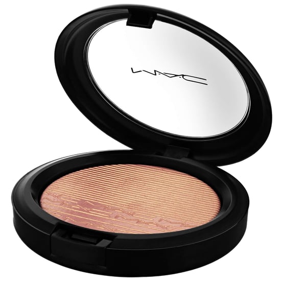 M.A.C Extra Dimension Skinfinish Highlighter, Show Gold - Image 2