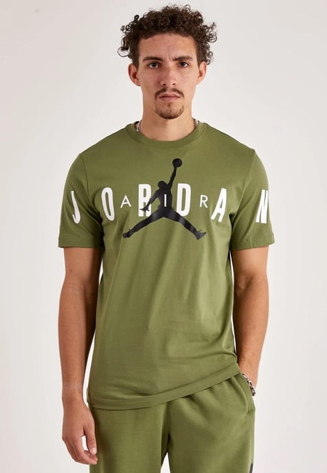 Nike Air Jordan Stretch T Shirt in Olijf - Image 1