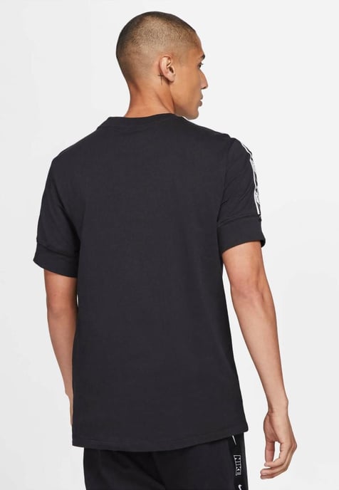 Nike Mens Repeat T Shirt in Black / White