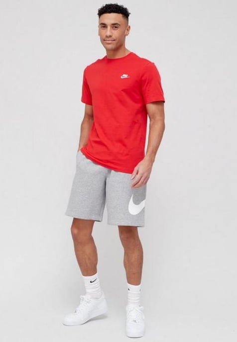 Nike Sportswear T-shirt Club in rood - Image 4