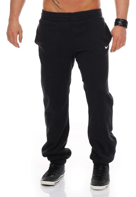 NIKE Heren Club Swoosh Cuff Joggingbroek in zwart - Image 1