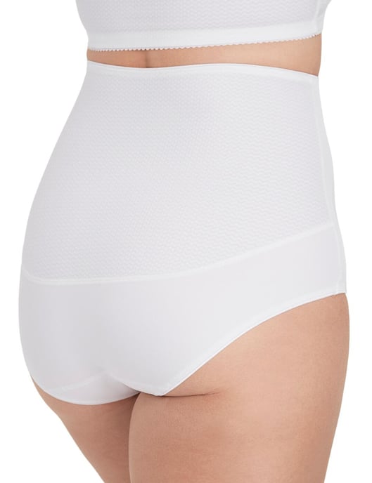Miss Mary of Sweden Nova Brief