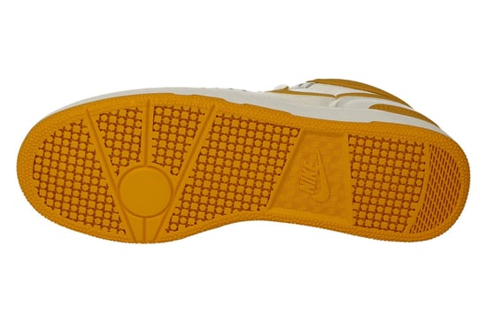 Nike Attack Qs Sp Gele Details Witte Sneakers - Image 5