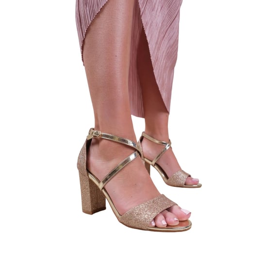 Where's That From Dames/Dames Ruth Kruisband Extra Breed Hoge Blokhak Sandalen (Goud) - Image 1