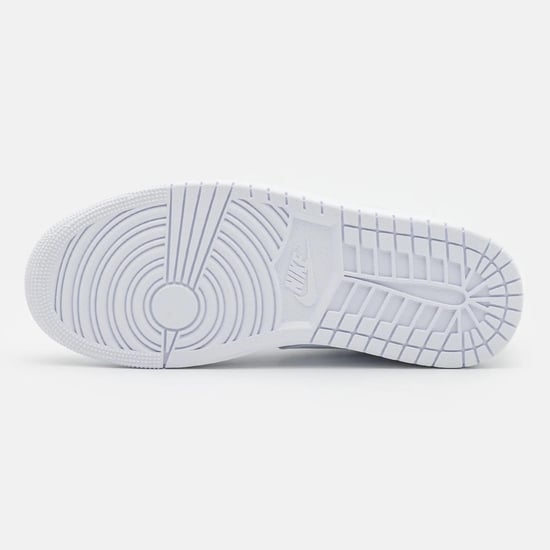 Nike Air Jordan 1 Low Herensneakers in wit/wit/wit - Image 2