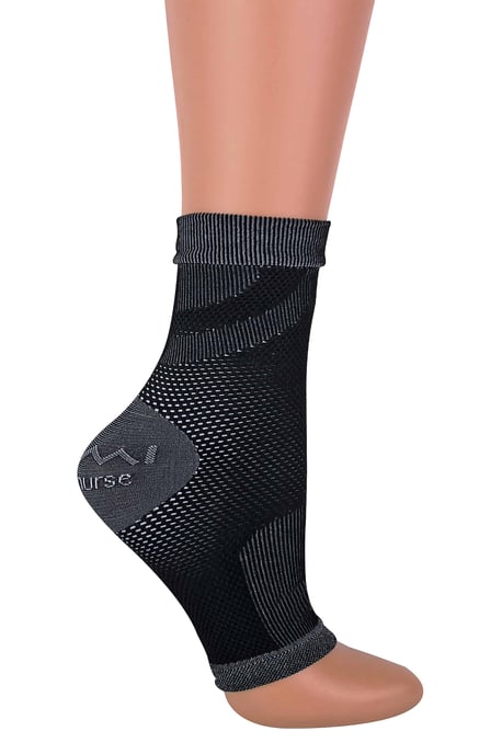 IOMI - Sokken voor fasciitis plantaris met ondersteuning van de voetboog - Zwart - Image 1
