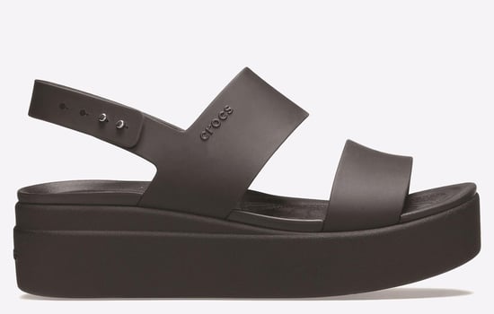 Crocs Brooklyn lage sleehak sandalen - Image 1