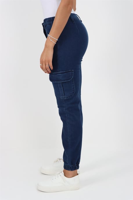 Damesjeans met elastische taille en zelfboeien in donkere stonewash - Image 5