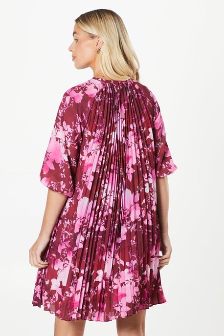 Petite Floral Pleated 3/4 Sleeve Shift Dress - Image 3