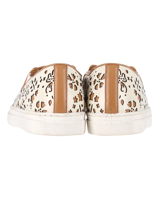 Charlotte Olympia Coole Katten Laser-geknipte Instap Sneakers in Crème Leer - Image 4
